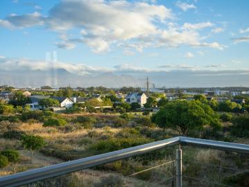 4 Bedroom House To Rent in Schonenberg
