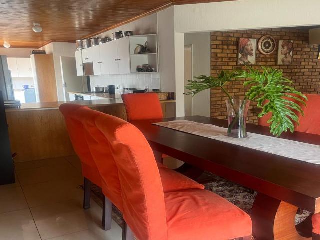 4 Bedroom house to rent in Selwyn, Roodepoort