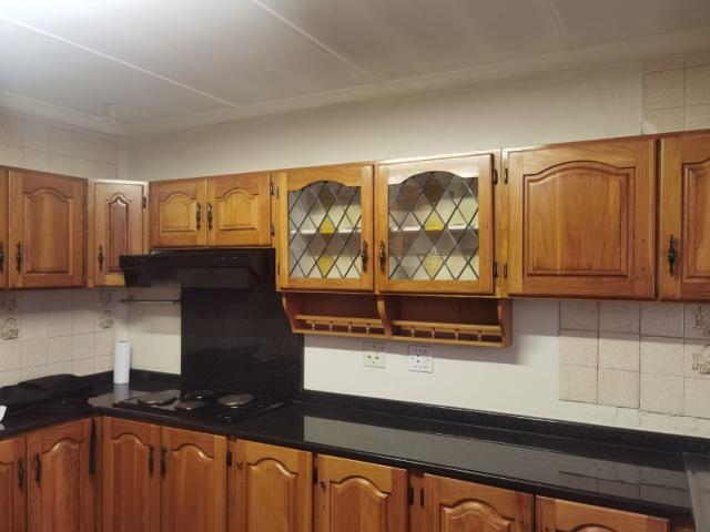 4 Bedroom House To Rent in Shallcross