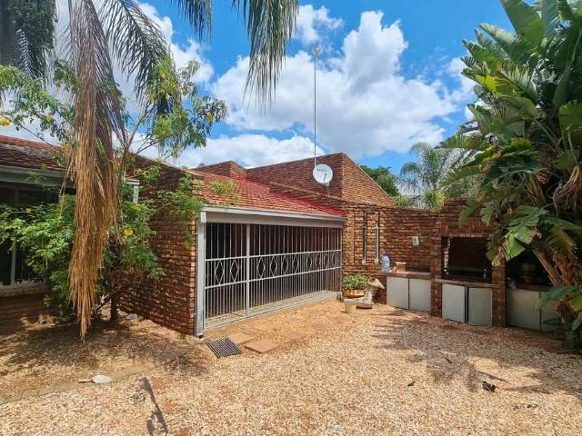 4 Bedroom House to Rent in Sterpark