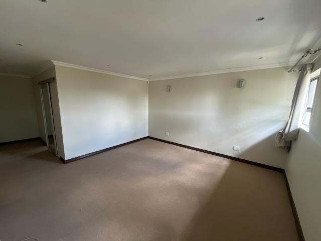 4 Bedroom House To Rent in Summerfields Estate