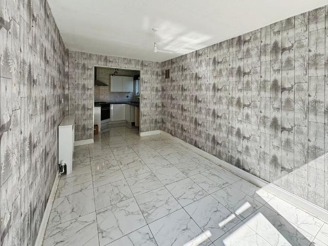 4 bedroom house to rent Lingfield, Stacey Bushes, Milton Keynes, Buckinghamshire, MK12
