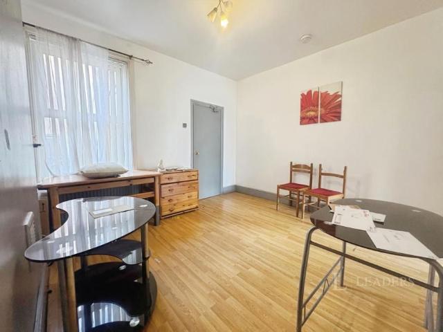 4 bedroom house to rent Lower Road, Beeston, Nottingham, NG9