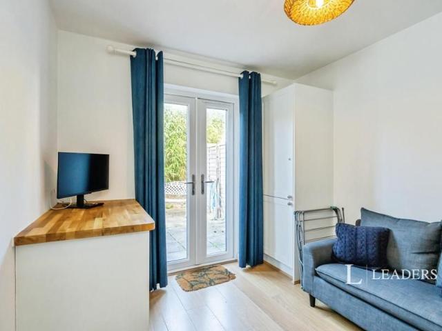 4 bedroom house to rent Outram Road, Bognor Regis, West Sussex, PO22
