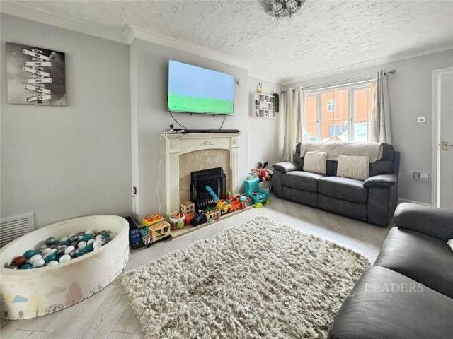 4 bedroom house to rent Shireland Lane, Redditch, B97
