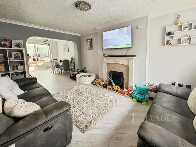 4 bedroom house to rent Shireland Lane, Redditch, B97