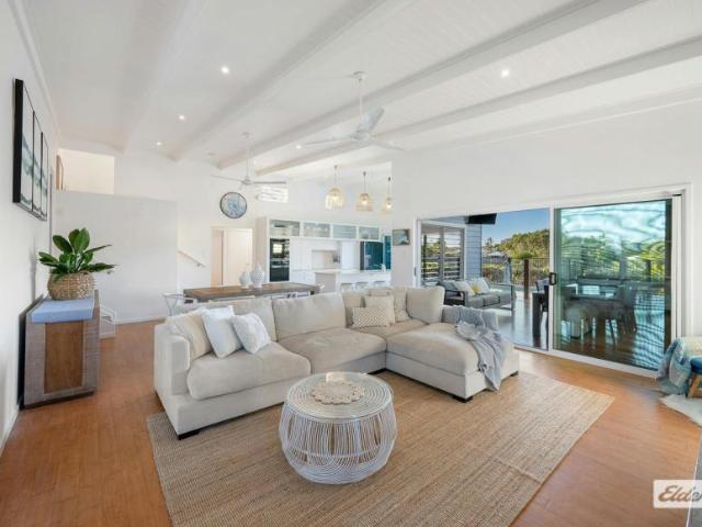 4 Bedroom House Tannum Sands QLD 105932596