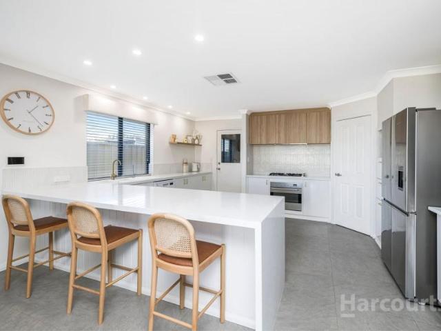 4 Bedroom House Tapping WA 106008726