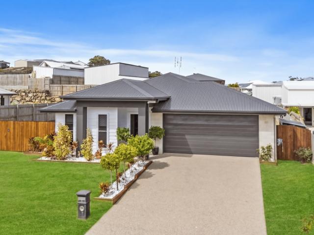 4 Bedroom House Taroomball QLD 106139739