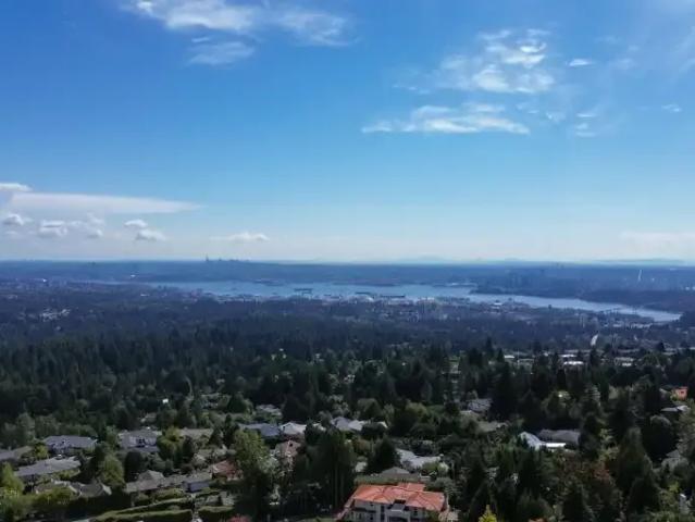 4 Bedroom House Vancouver BC 105486634