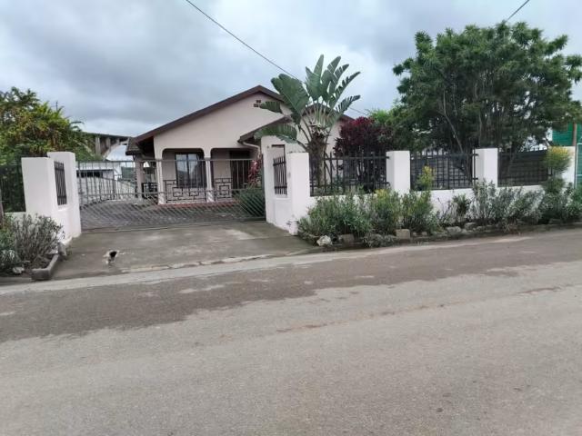 4 Bedroom House Verulam Central Verulam Central 105865471