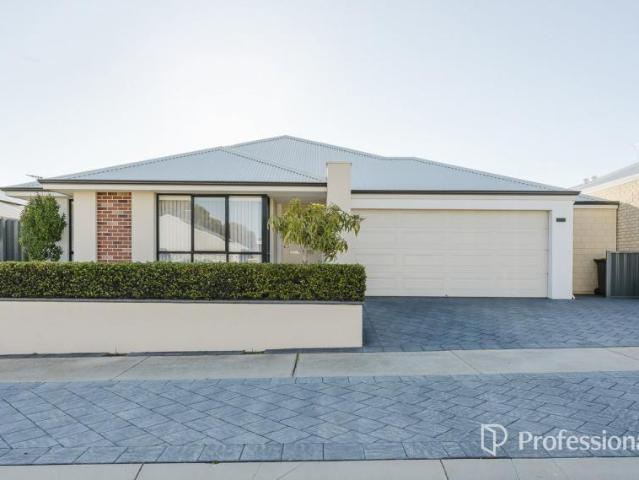 4 Bedroom House Yanchep WA 105972584