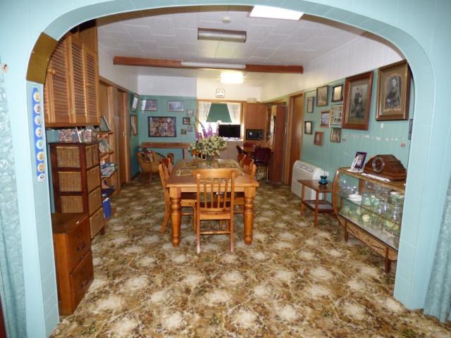 4 Bedroom House ZEEHAN TAS 104951867
