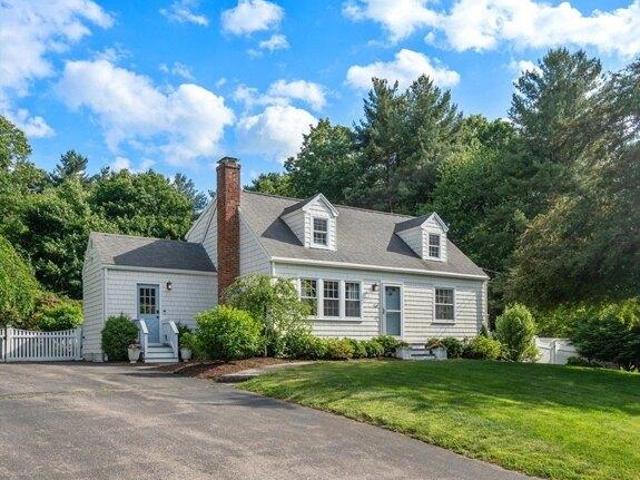 4 bedroom, Holliston MA 01746 104477858