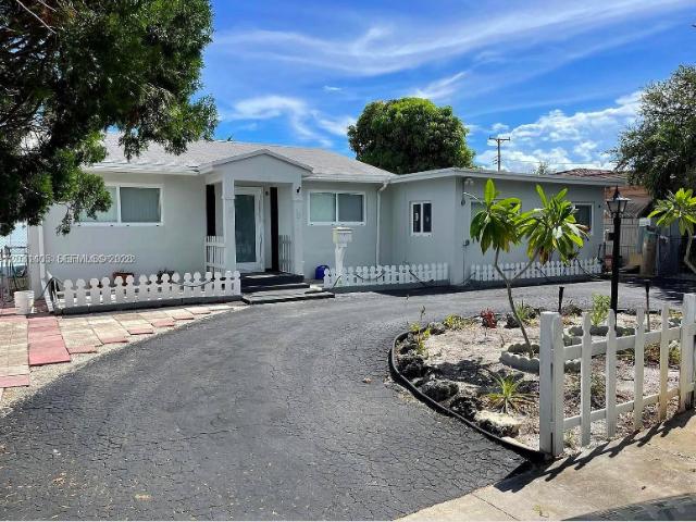 4 bedroom, Hollywood FL 33020 106246301