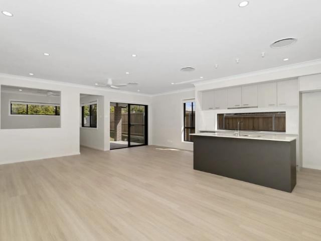 4 Bedroom Home