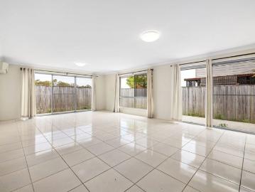4 Bedroom Home with access to Lifestyle Centre
