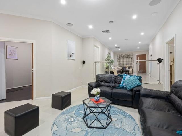 4 Bedroom Home with all the trimmings in the Country Club Estate