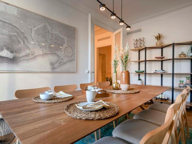 4 Bedroom Home with Balcony in Eixample, Barcelona Amsterdam Apartments for Rent