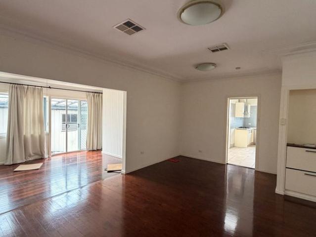 4 Bedroom Home with Double Garage on a CNR BLOCK