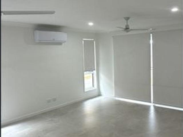 4 BEDROOM HOME WITH EXTRA LIVING ROOM