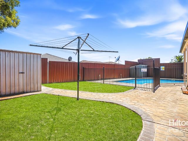 4 Bedroom Home with Inground Pool