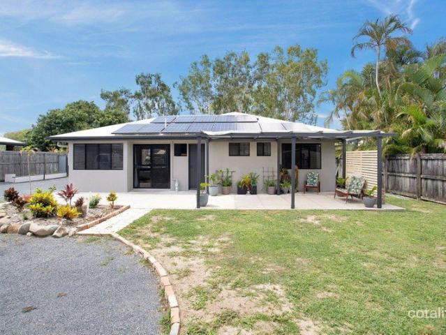 4 Bedroom Home with Large Shed in Andergrove!