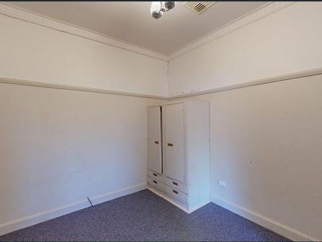 4 BEDROOM HOME WITH POOL FOR SUMMER!