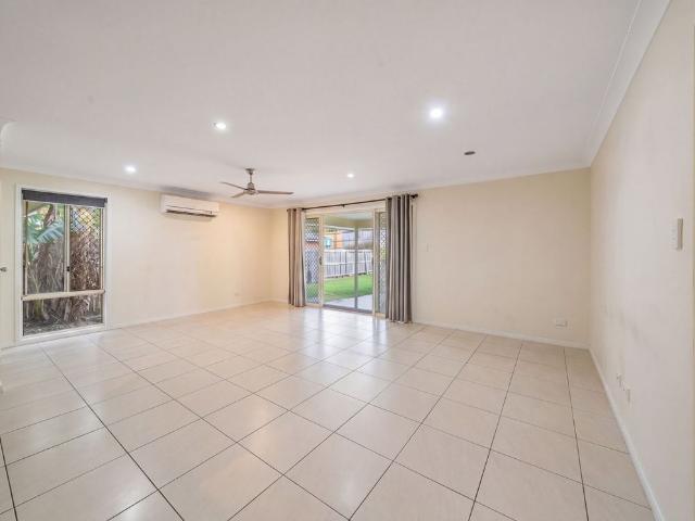 4 BEDROOM HOME WITH SOLAR