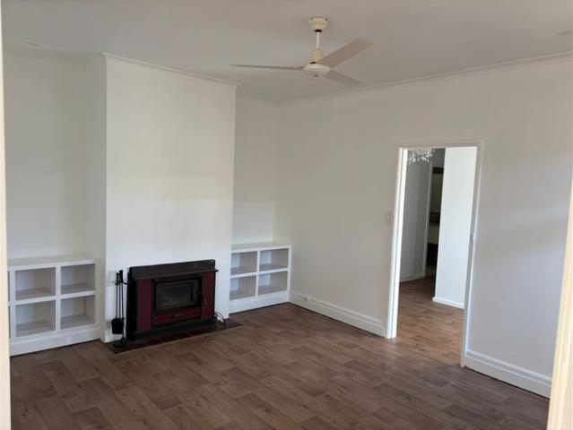 4 bedroom home close to amenities