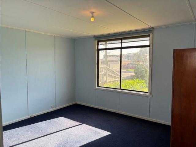 4 bedroom home close to CBD