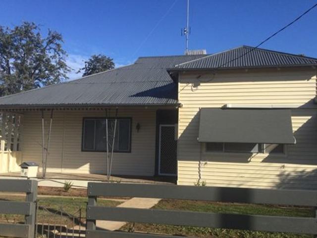 4 bedroom home close to main street