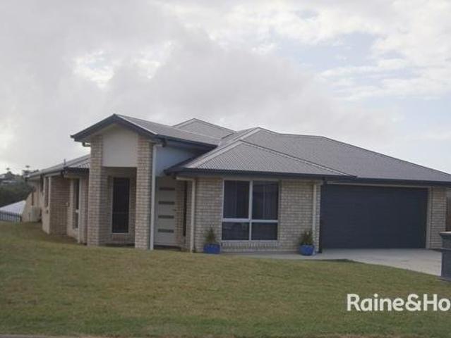 4 BEDROOM HOME EIMEO