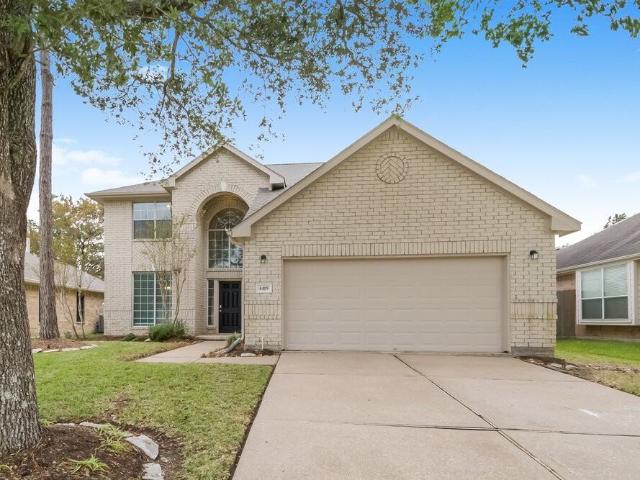 4 Bedroom Home for Rent at 4419 Chestnut Grv, League City, TX 77573 Claremont Park