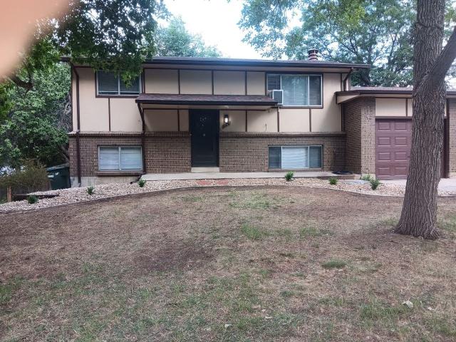 4 Bedroom Home for Rent at 460 S Owens St, Lakewood, CO 80226 Glennon Heights