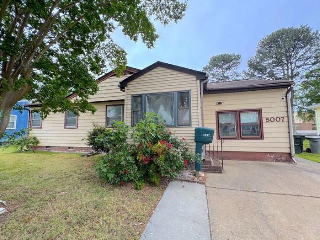 4 Bedroom Home for Rent at 5007 Hazelwood Rd, Hampton, VA 23605 Farmington