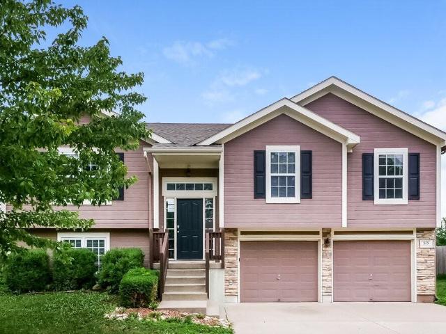 4 Bedroom Home for Rent at 515 Hibiscus Dr, Belton, MO 64012