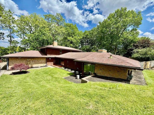 4 Bedroom Home for Rent at 527 Valewood Ln, Dayton, OH 45405