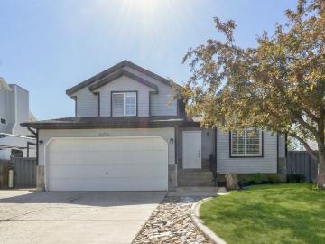 4 Bedroom Home for Rent at 6956 S Sparrowtail Rd, West Jordan, UT 84081 Oquirrh Shadows