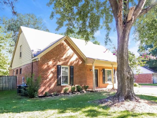 4 Bedroom Home for Rent at 7876 Winchester Hls, Memphis, TN 38119 Buckingham Farms