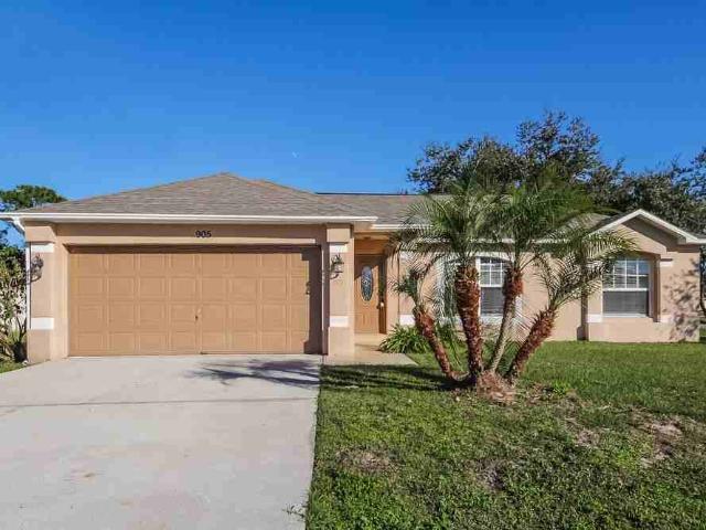 4 Bedroom Home for Rent at 905 Derbyshire Dr, Poinciana, FL 34758 Poinciana