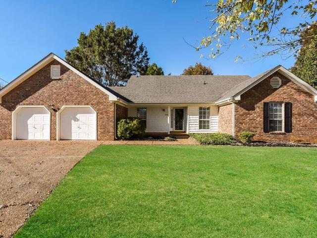 4 Bedroom Home for Rent at 104 Carolina Ct, Smyrna, TN 37167