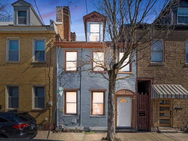 4 Bedroom Home for Rent at 107 S 15th St, Pittsburgh, PA 15203 Southside Flats