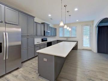 Charleston County, South Carolina - Equipped kitchen