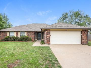4 Bedroom Home for Rent at 1112 Briar Bend Trl, Edmond, OK 73012