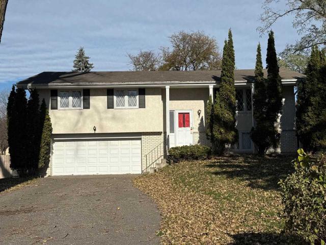 4 Bedroom Home for Rent at 1135 Welcome Cir, Golden Valley, MN 55422