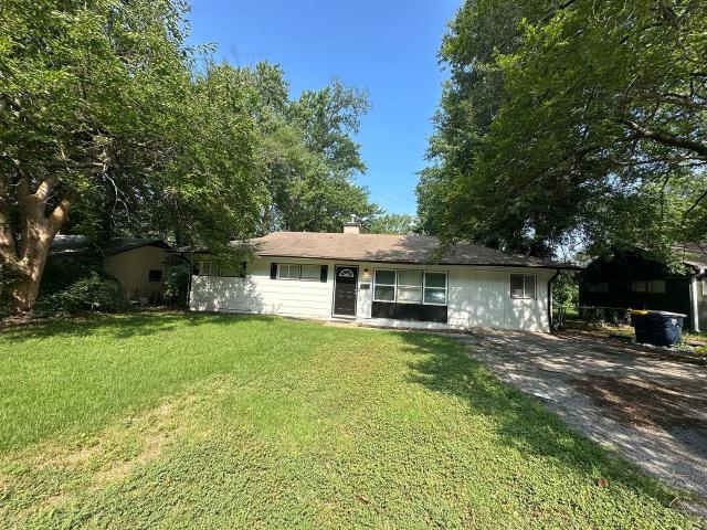 4 Bedroom Home for Rent at 11302 Corrington Ave, Kansas City, MO 64134 Ruskin Heights