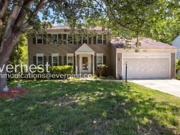 4 Bedroom Home for Rent at 11829 Parliament Dr, Woodbridge, VA 22192