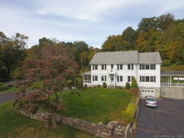 4 Bedroom Home for Rent at 124 Purchase Brook Rd, Southbury, CT 06488