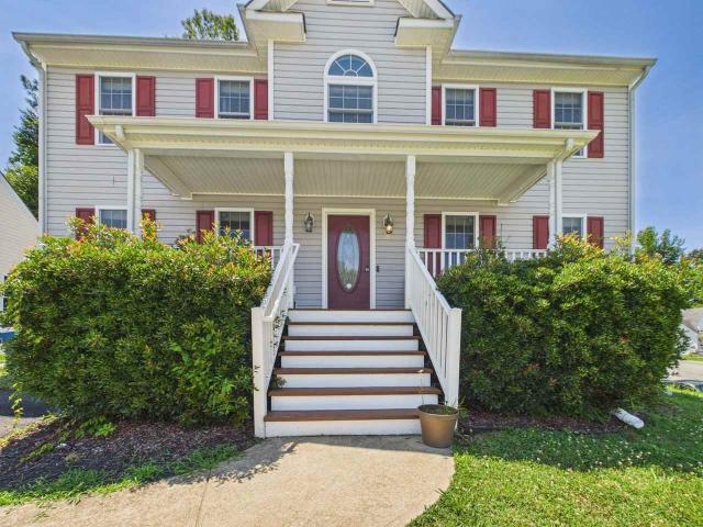 4 Bedroom Home for Rent at 12625 Summerhouse Ln, Midlothian, VA 23112